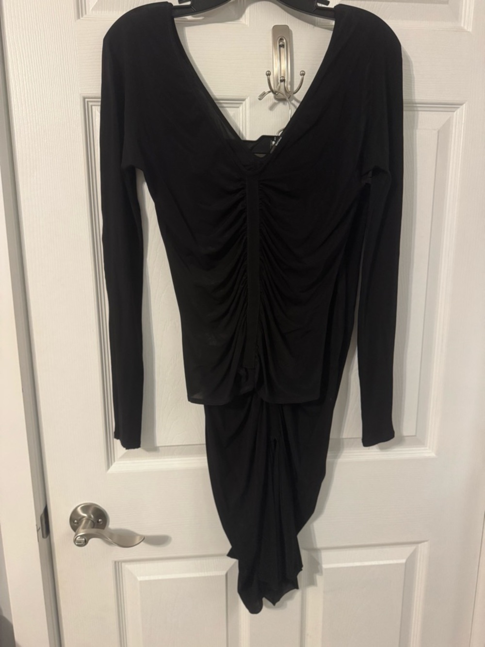 Black Ruched 2-Piece Set – BOSS 🖤 - Picture 6 of 6